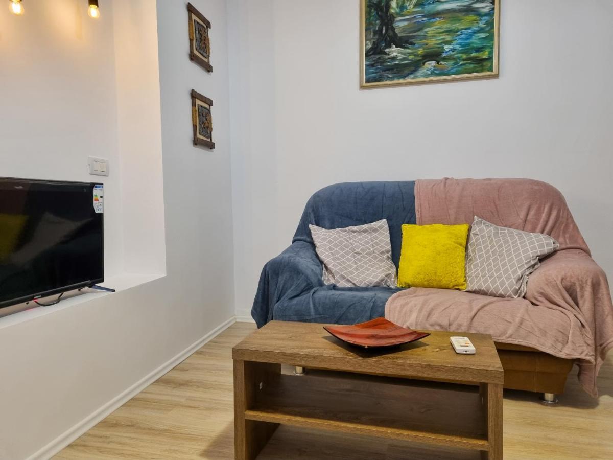 Cozy Apartment In City Center Tirana Exteriér fotografie
